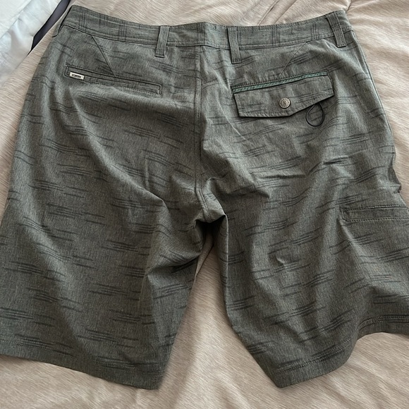 Linksoul Short - Picture 3 of 3